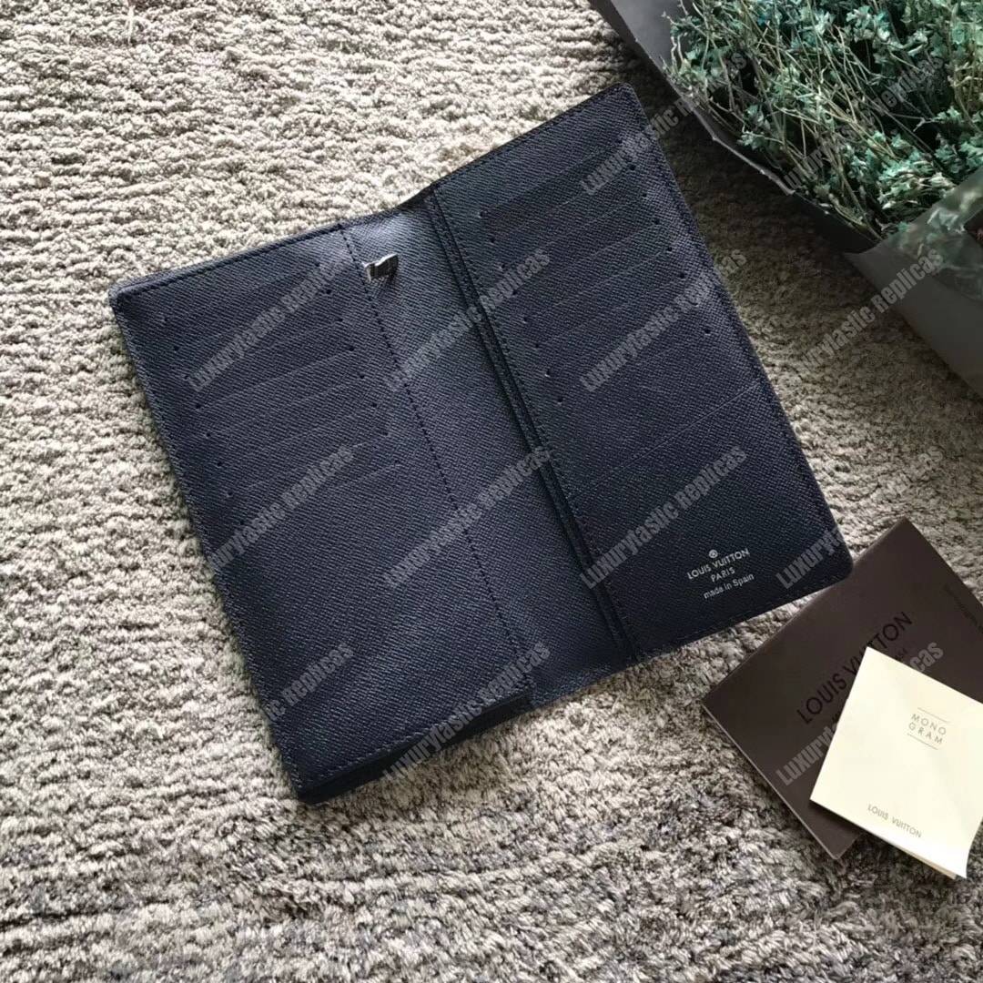 LV Circle signature Brazza Wallet Epi Leather Bleu Azur