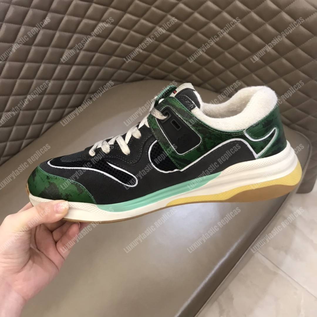 G*u*i ultrapace sneaker green/grey lining