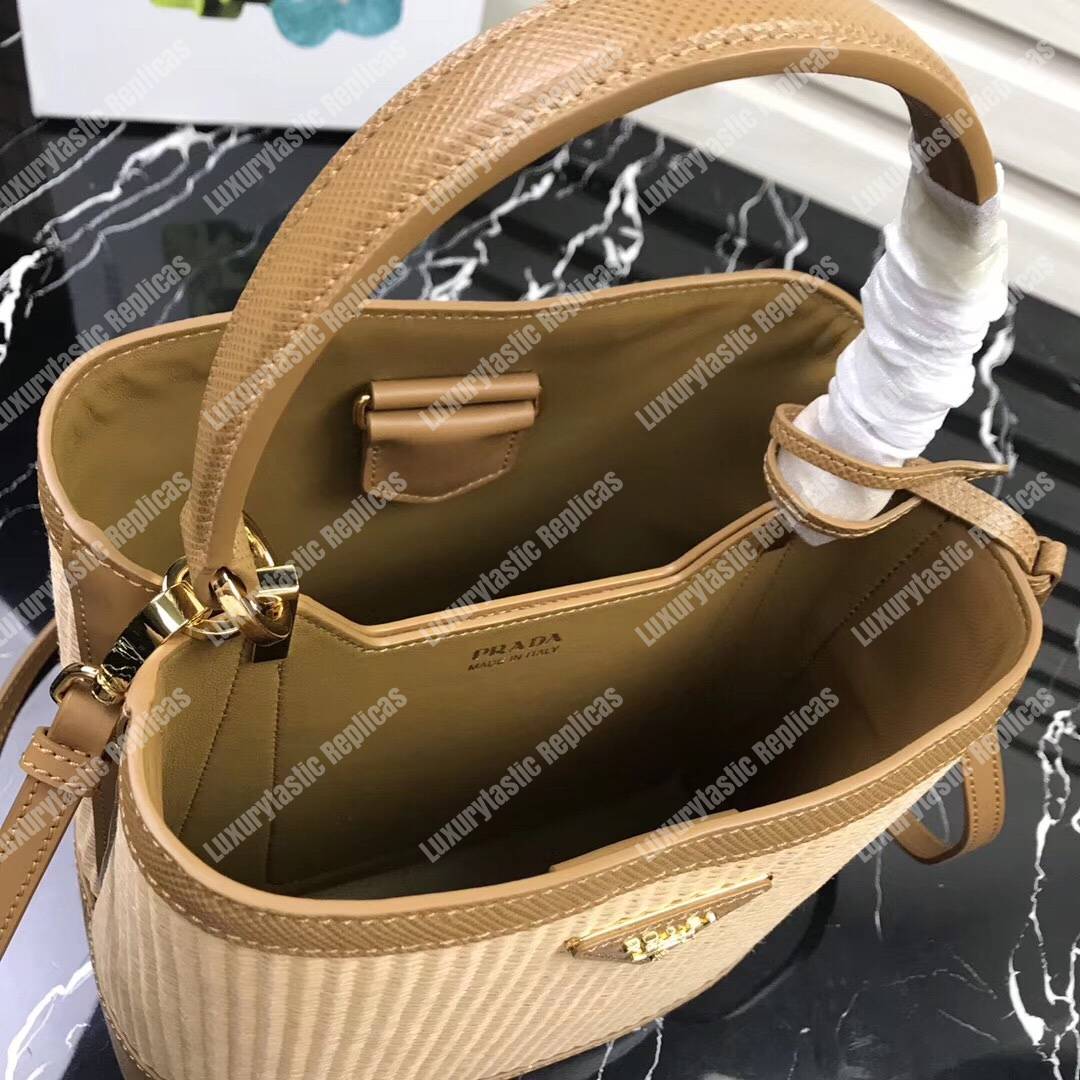 Pra*a panier medium straw bag brown