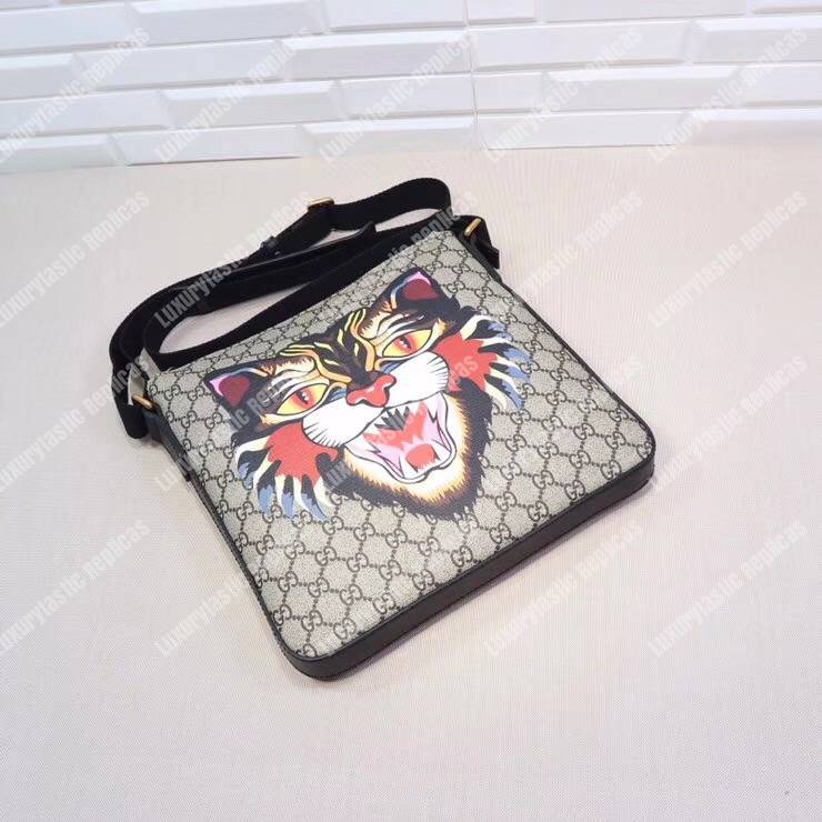 G*u*i angry cat print gg sup*e flat messenger bag
