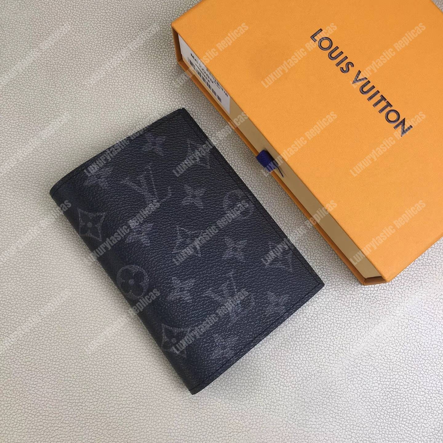 LV Passport Cover Monogram Eclipse