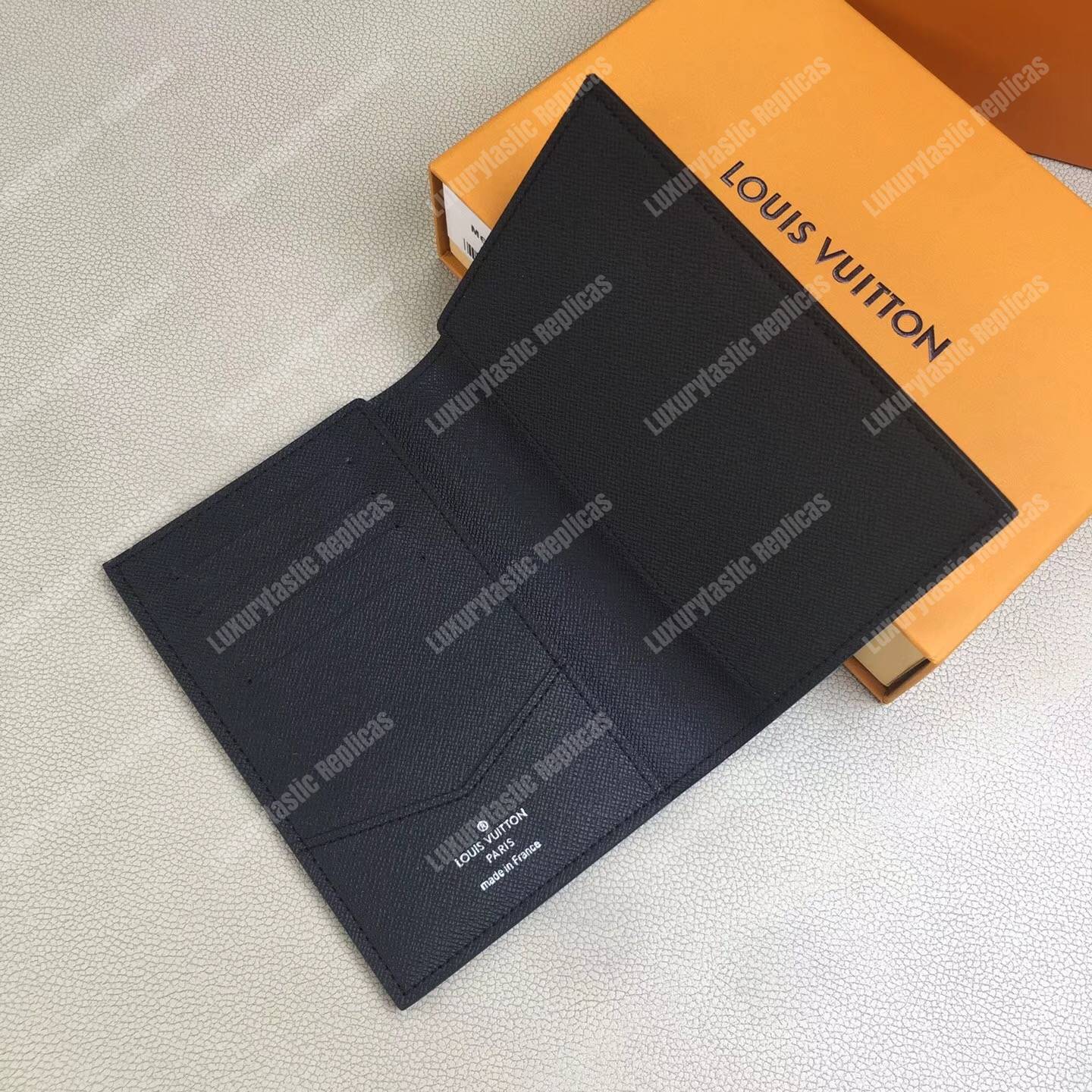 LV Passport Cover Monogram Eclipse