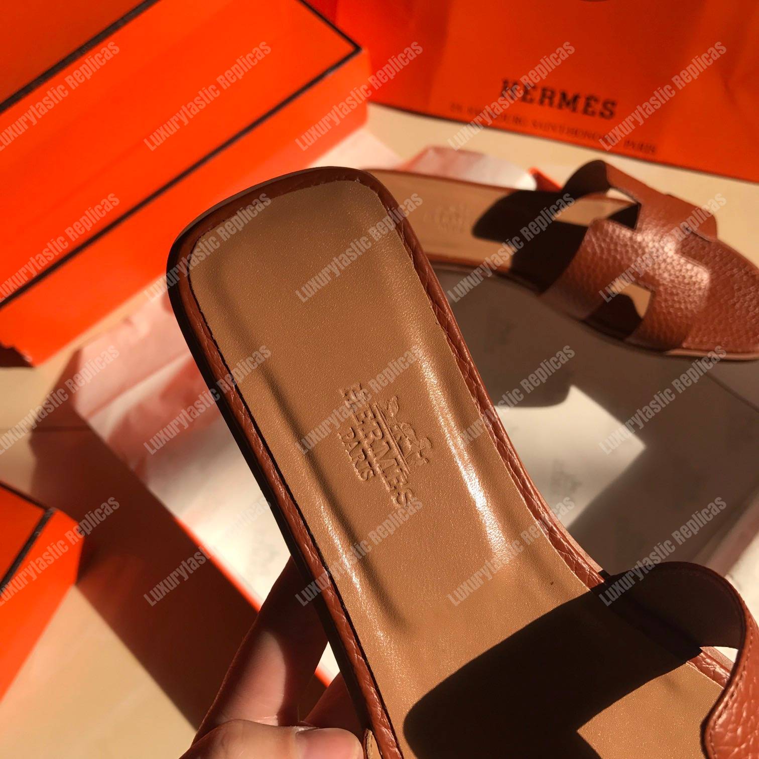 H**mes oran sandal epsom leather brown