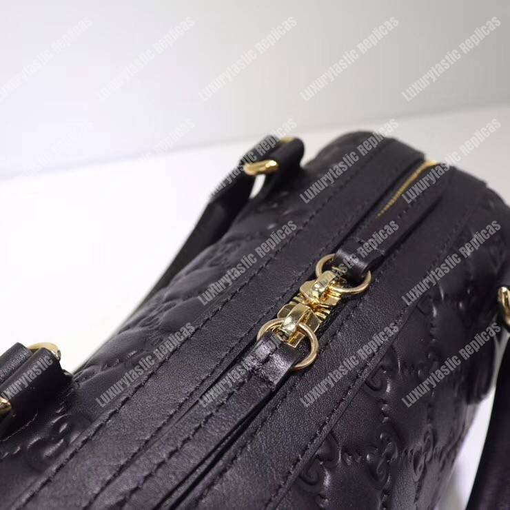 G*u*i signature small top handle bag black