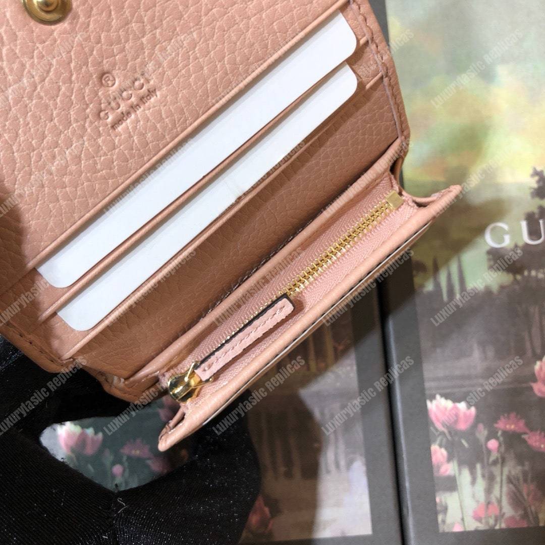 G*u*i leather card case light pink