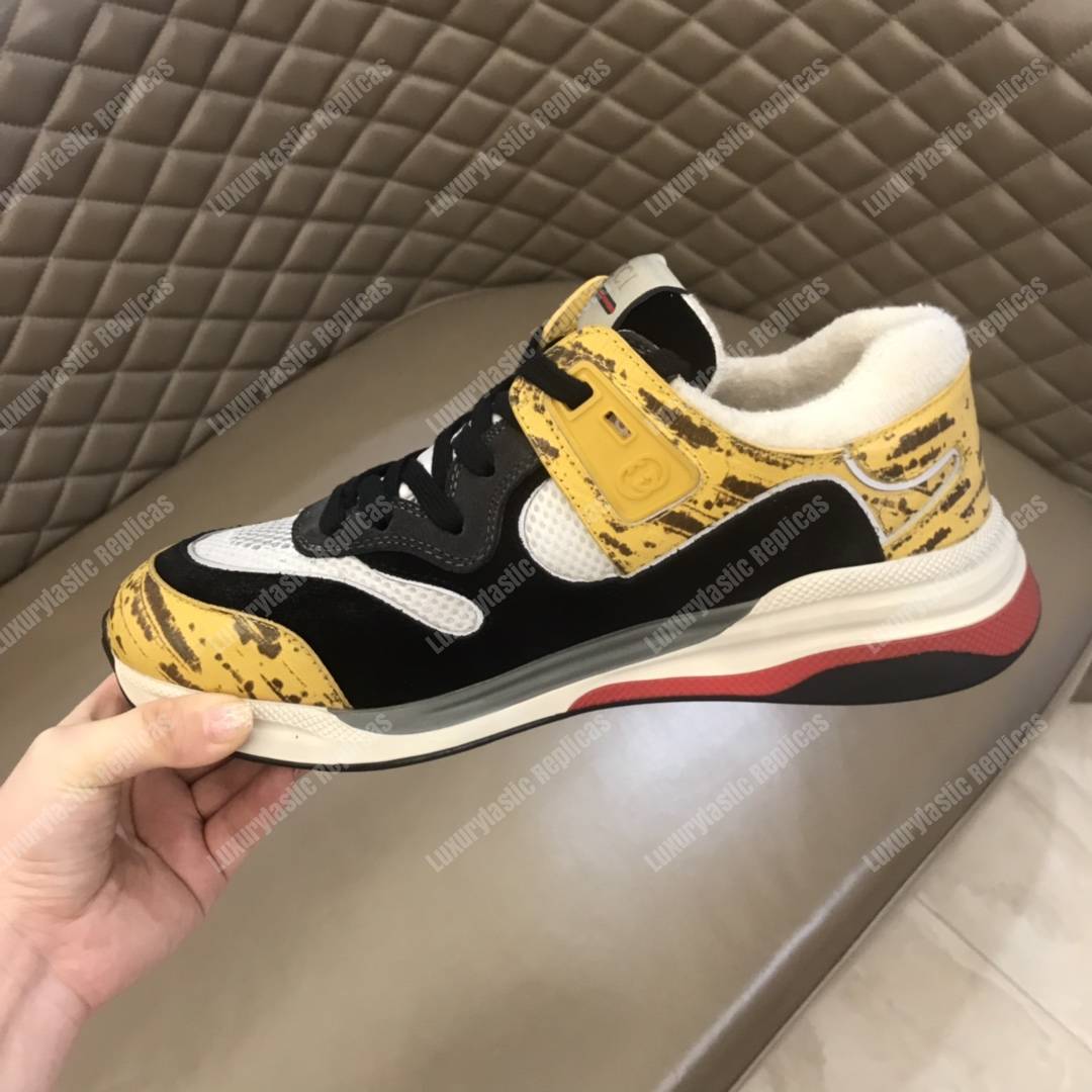 G*u*i ultrapace sneaker yellow/black lining