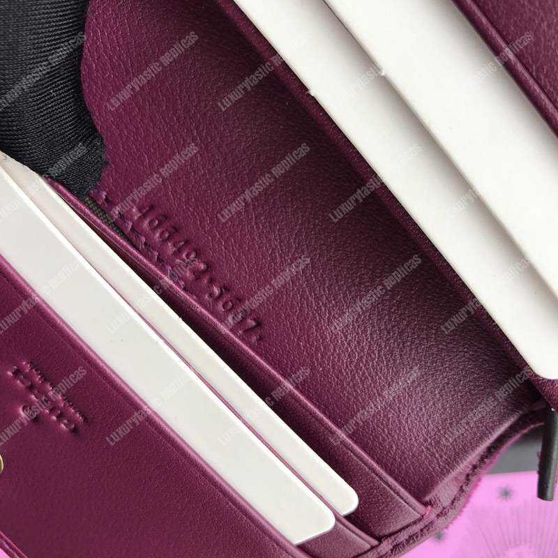 G*u*i gg marmont card case velvet magenta