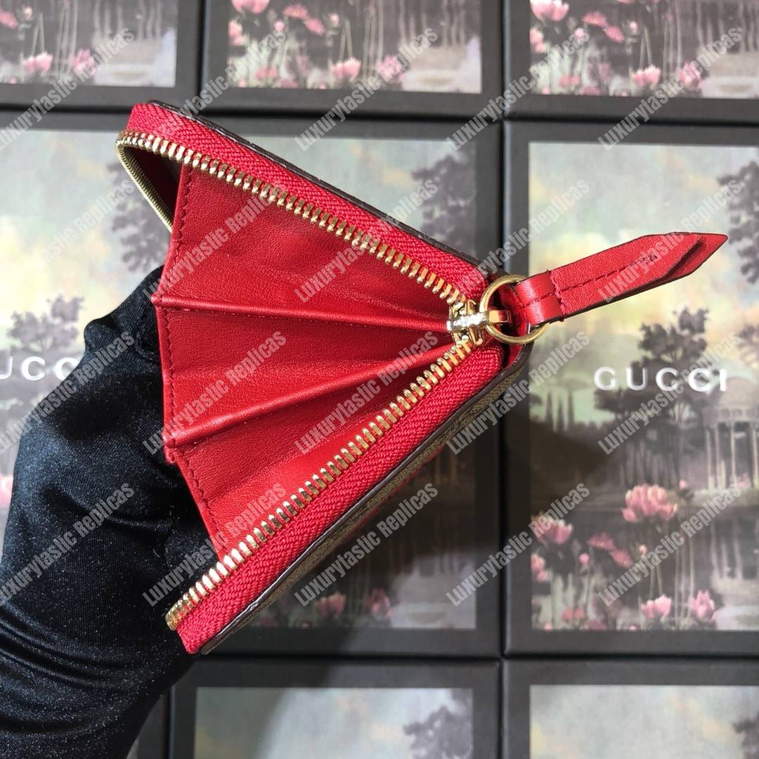 G*u*i gg sup*e zip around wallet with cat patch