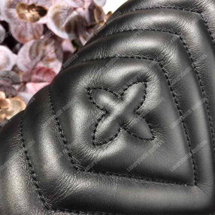 LV New Wave Bumbag Noir