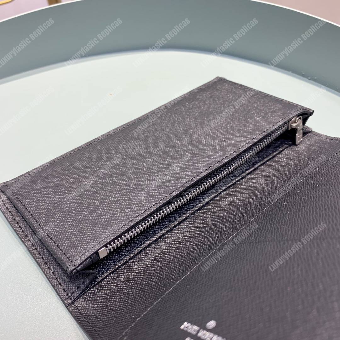 lv brazza taiga articles de voyage l**is V*t*n malletier wallet noir