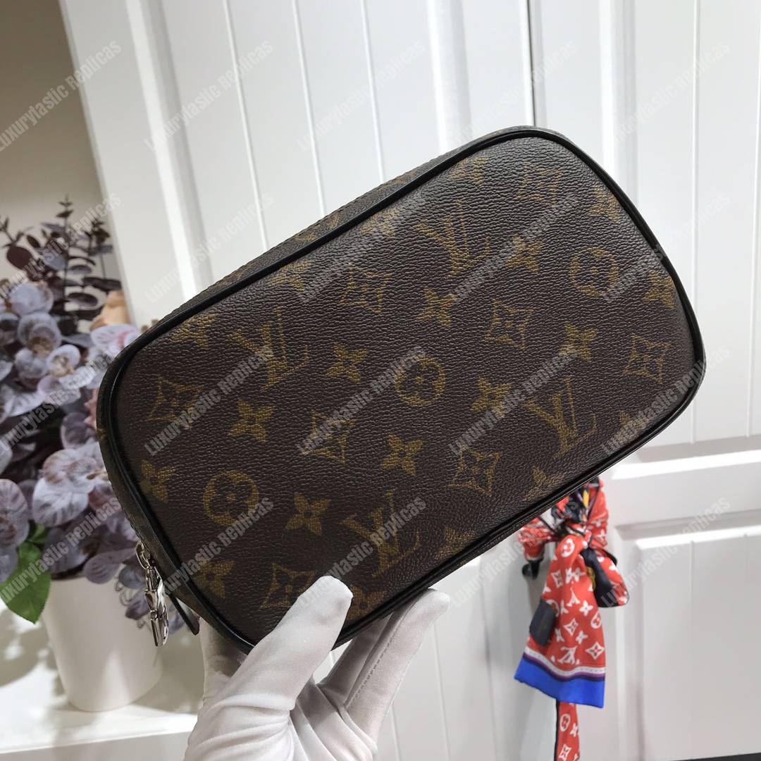 LV Toilet Pouch PM Monogram