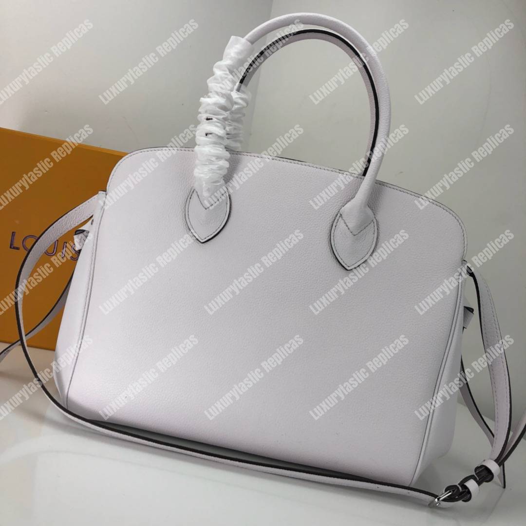 LV Milla MM Autres Cuirs Craie