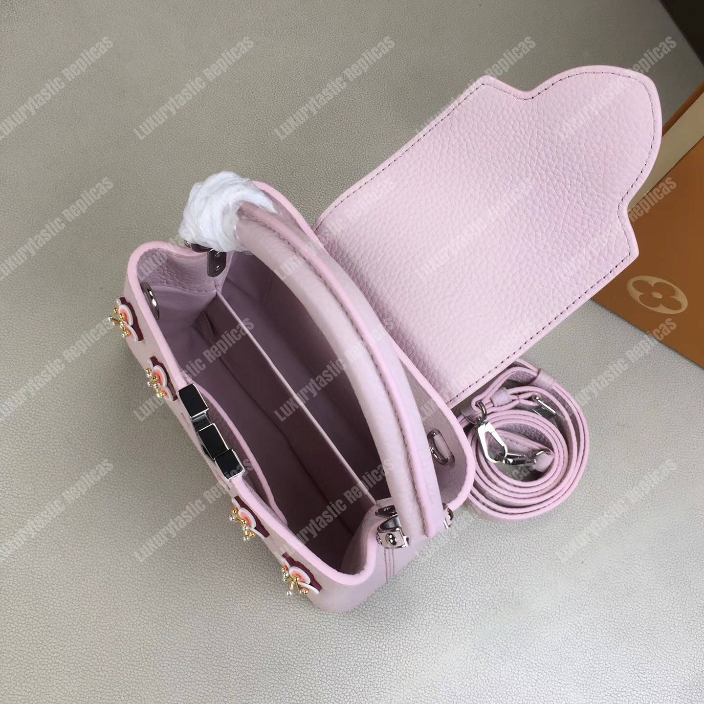 LV Capucines Mini