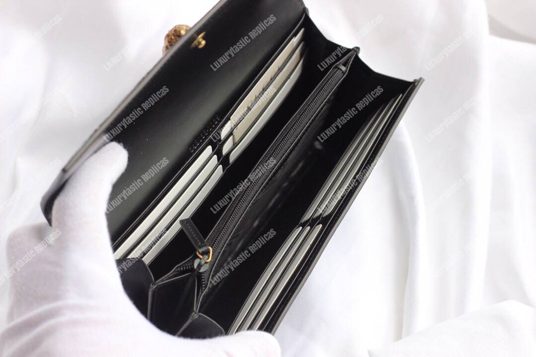 G*u*i signature continental wallet with cat