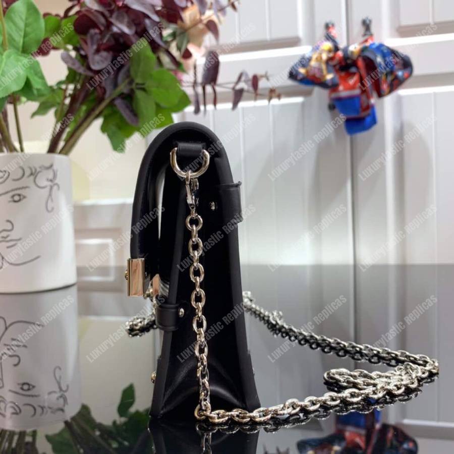 LV Trunk Chain Wallet Noir