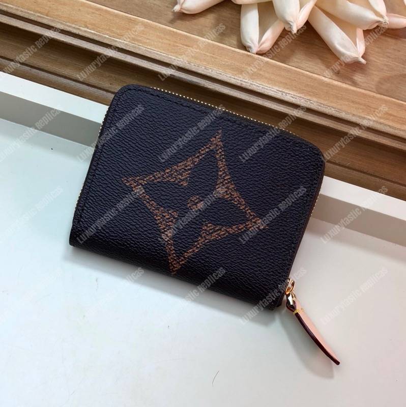 LV Zippy Coin Purse Giant Monogram