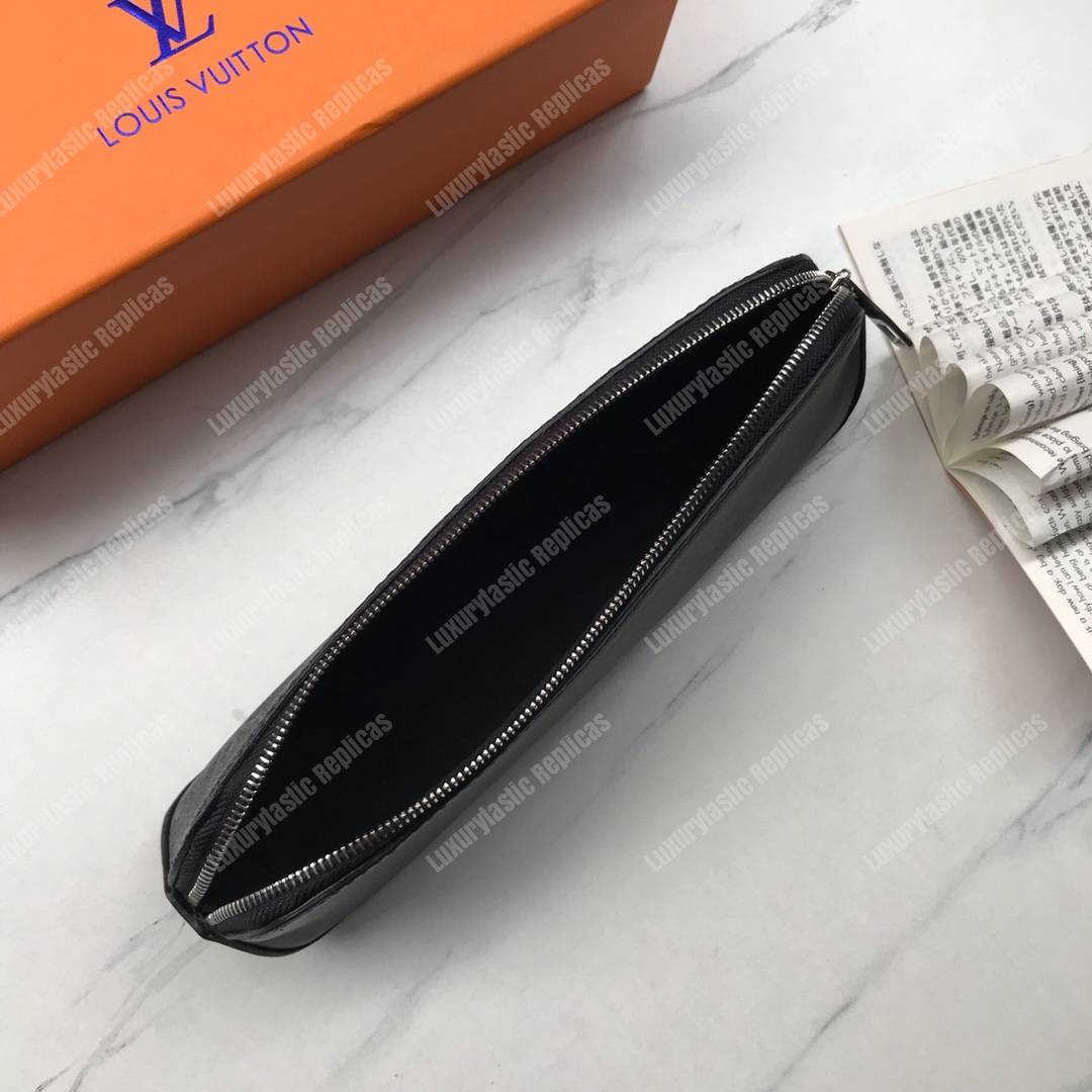 LV Pencile Pouch Elizabeth Black