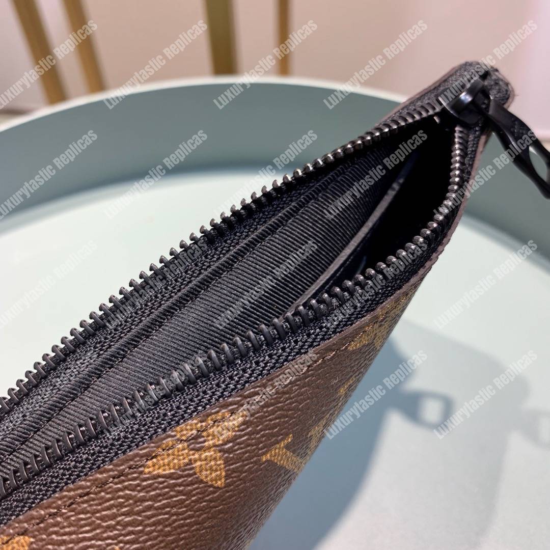LV Zipped Pouch MM Monogram
