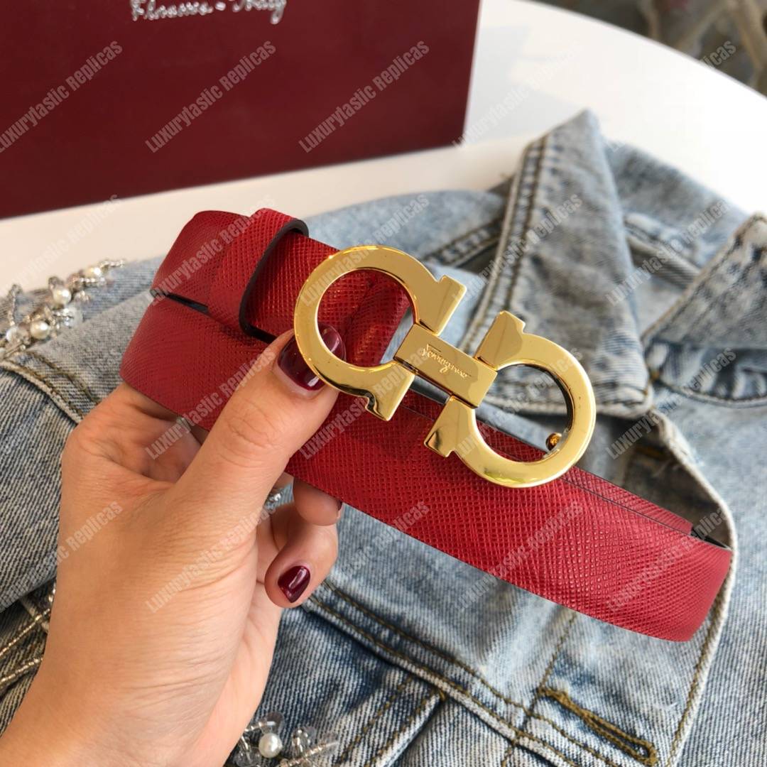 Salvatore Ferragamo Sized Gancini Belt Red / Black