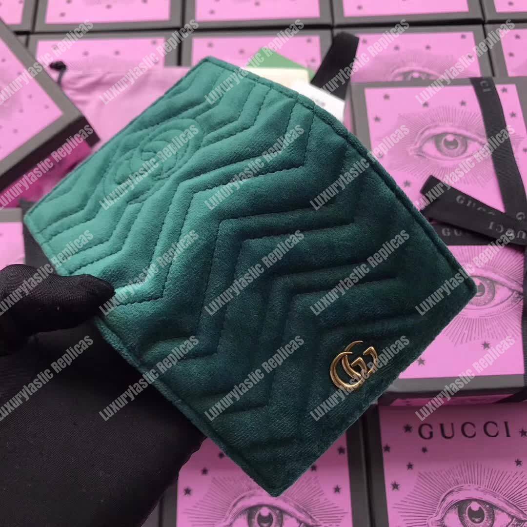 G*u*i gg marmont card case velvet emerald green