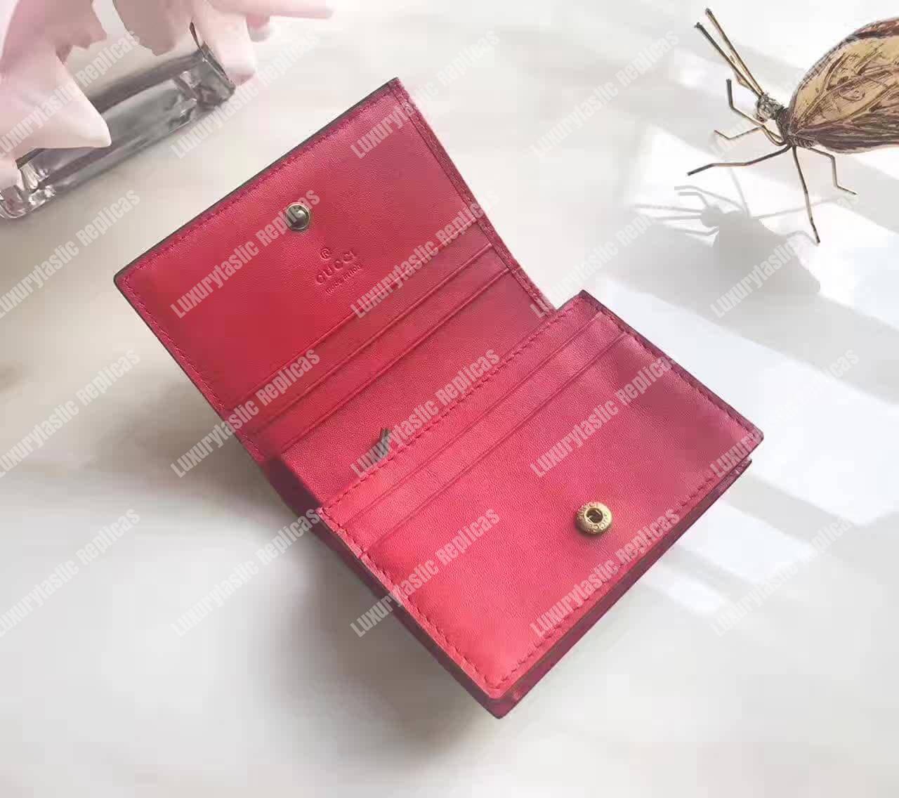 G*u*i gg sup*e card case with cherries