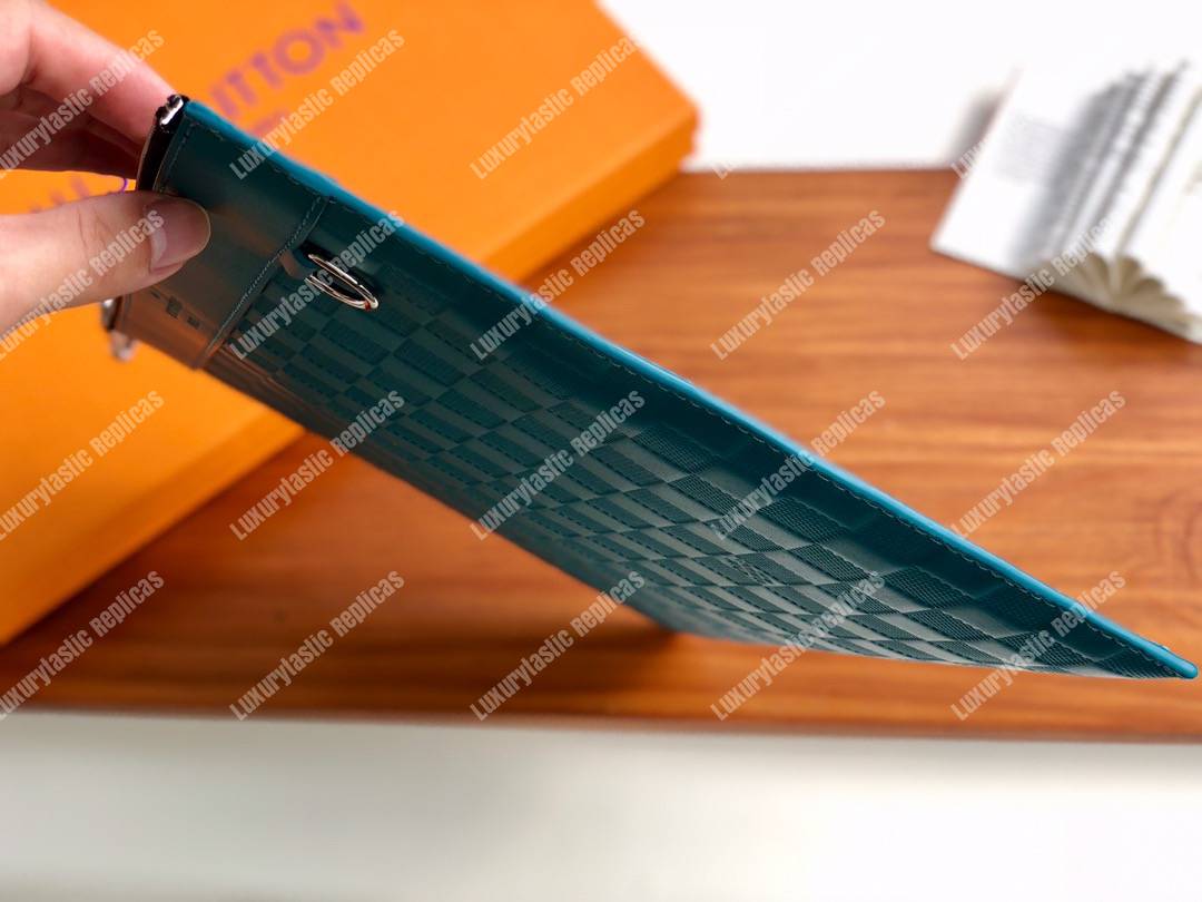 LV Discovery Pochette Damier Infini Vert