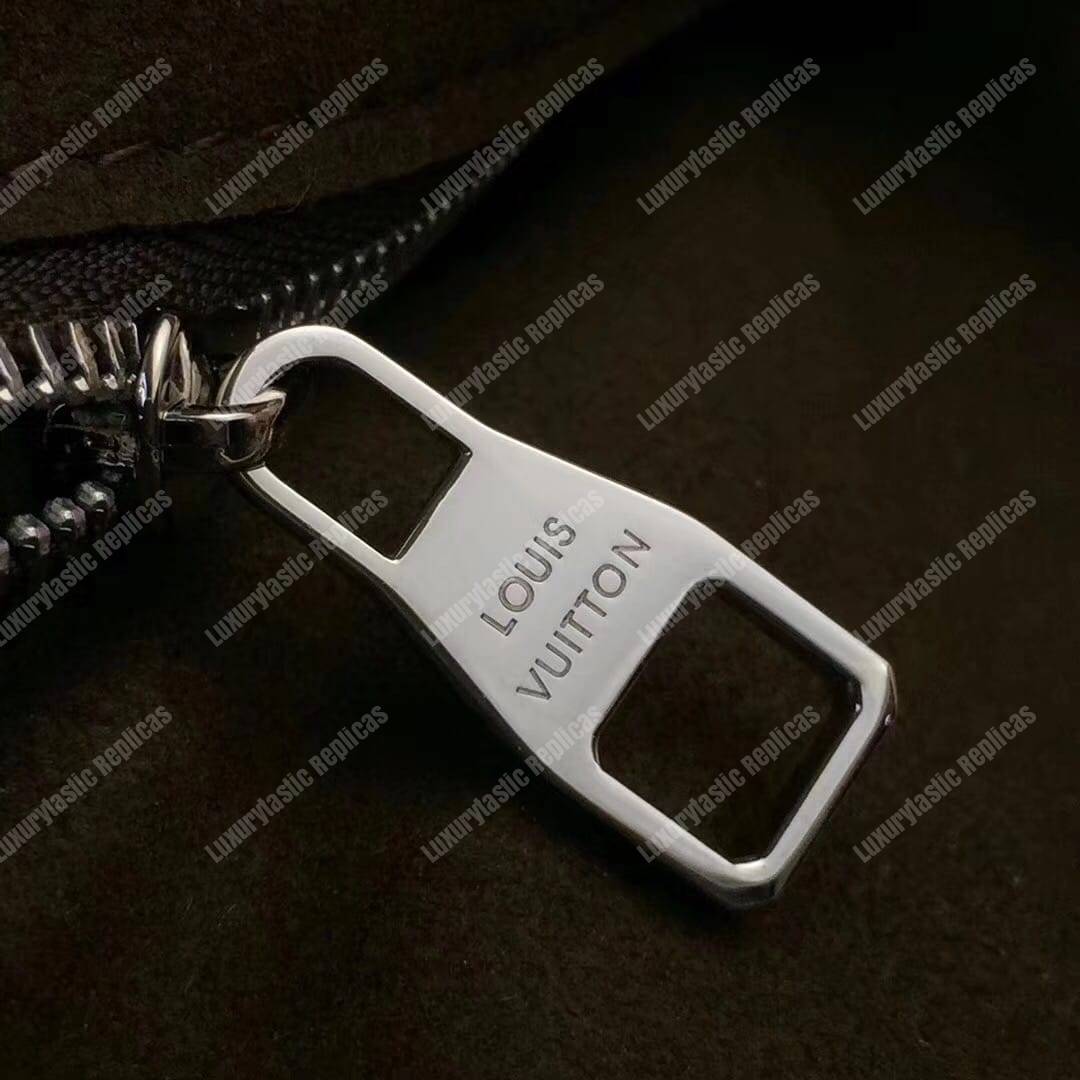 LV Babylone Chain BB Mahina Galet