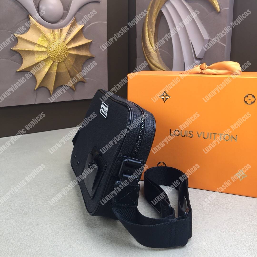 LV Alpha Messenger Black