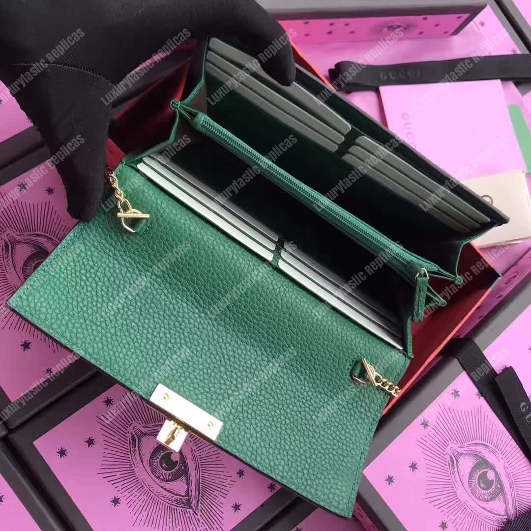 G*u*i padlock continental wallet emerald green