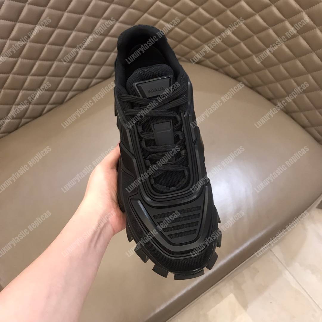 Pra*a cloudbust thunder knit sneakers black