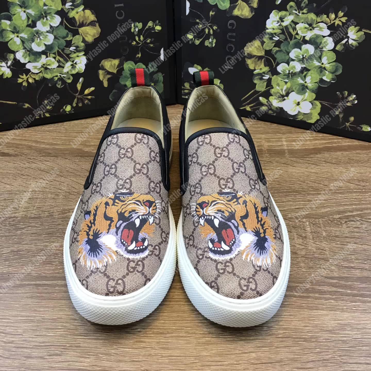 G*u*i gg sup*e tiger slip-on sneaker