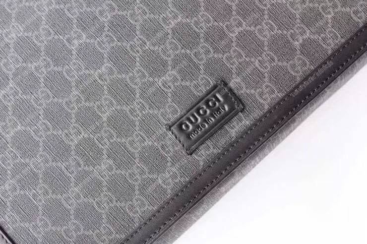 G*u*i gg sup*e flap messenger black/grey