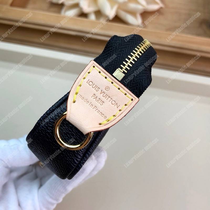 LV Jungle Micro Pochette Accessoires Giant Monogram