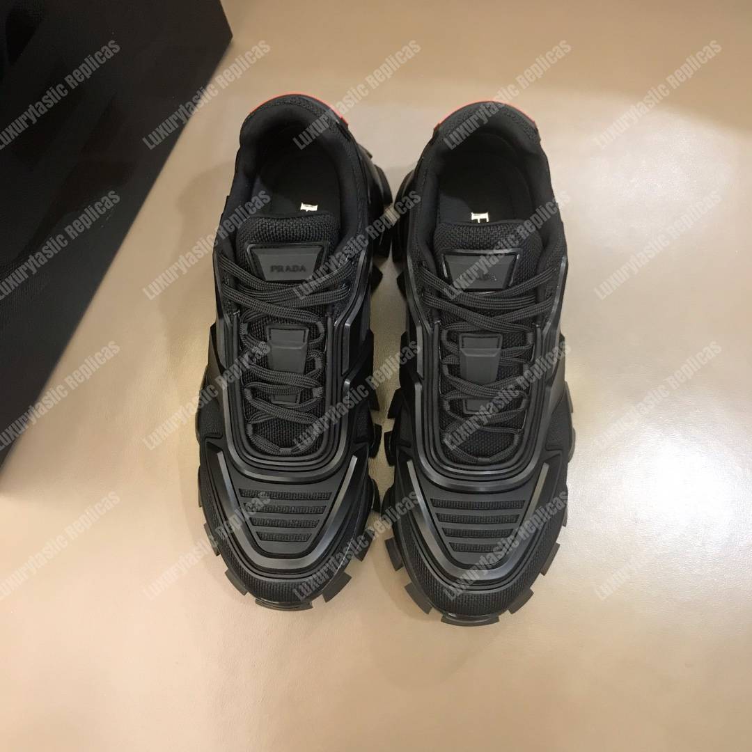 Pra*a cloudbust thunder knit sneakers black