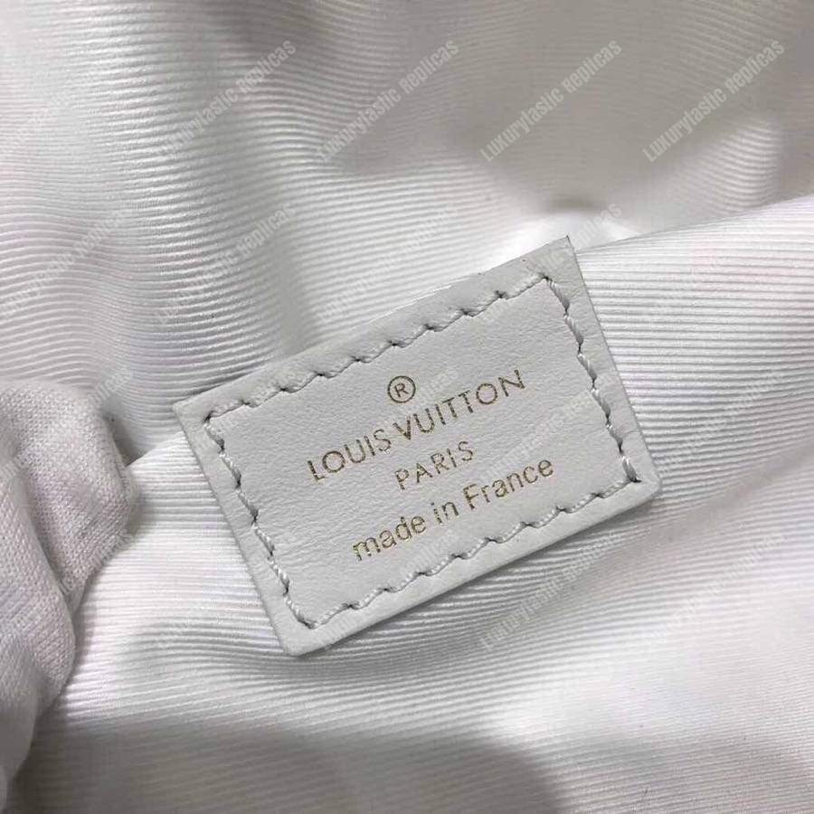 LV New Wave Bumbag Snow