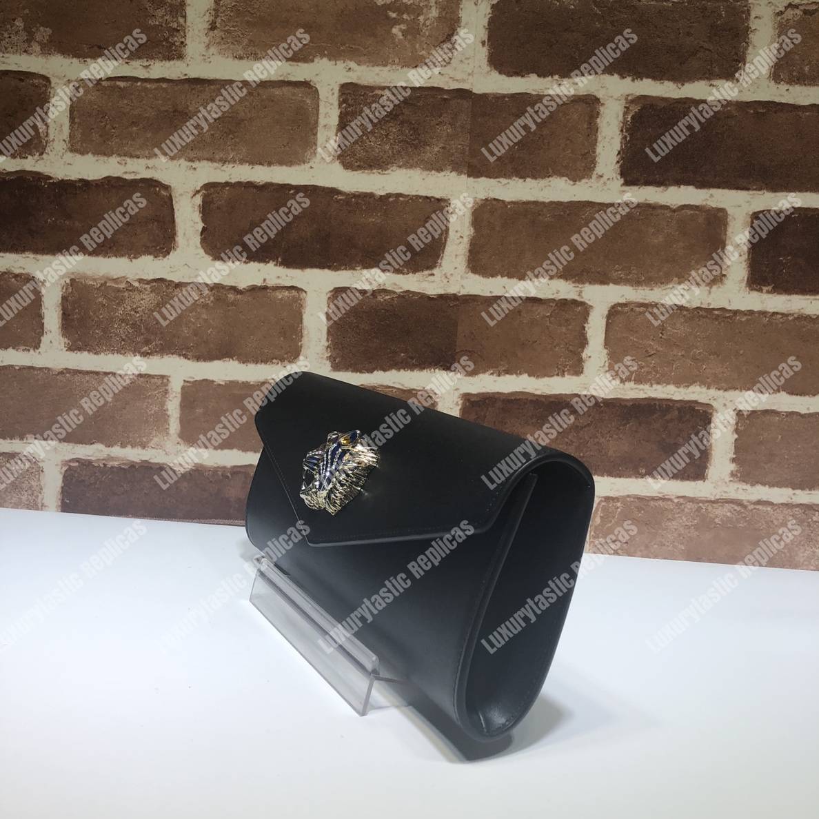 G*u*i broadway leather clutch with tiger black