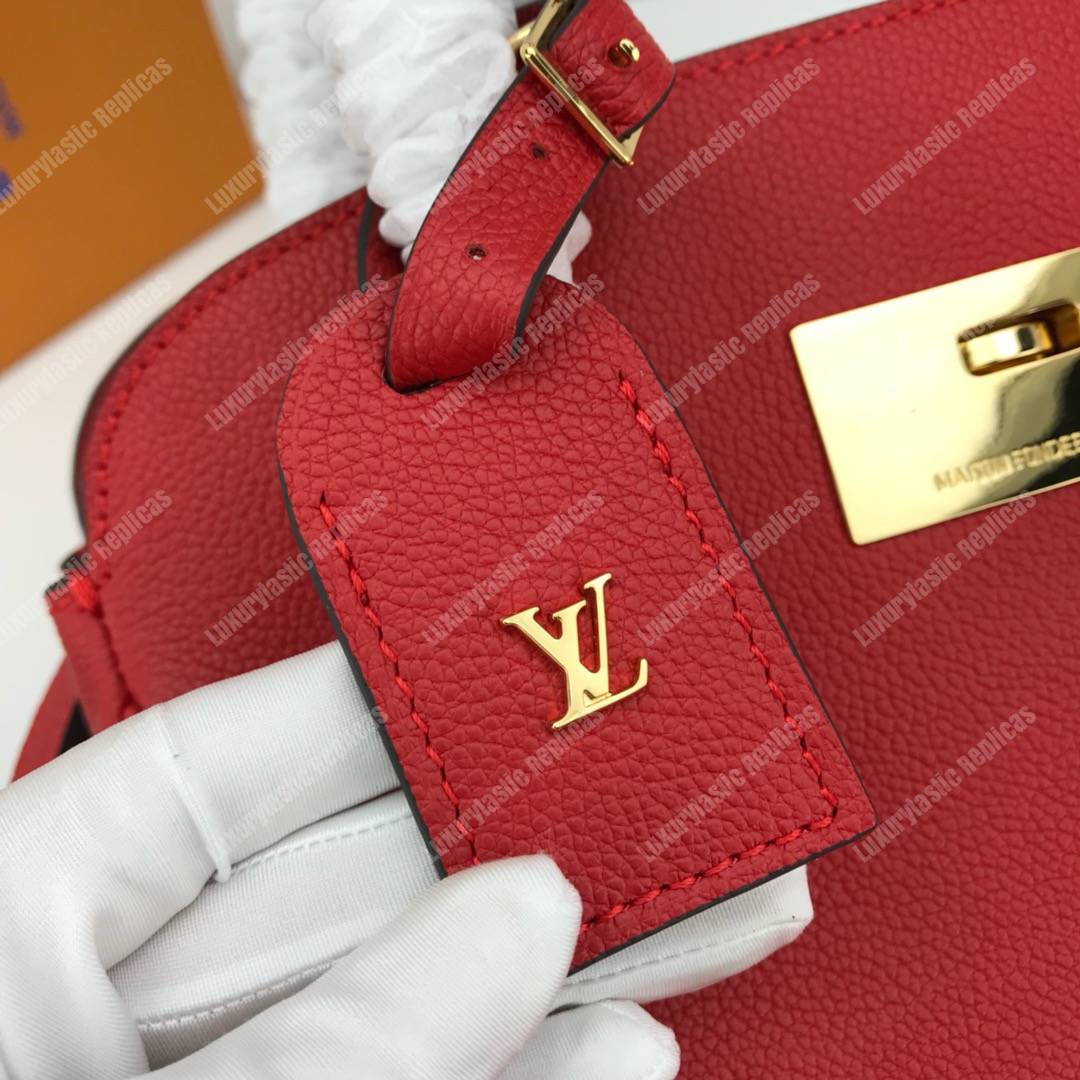 LV Milla PM Veau Nuage Rose Rubis