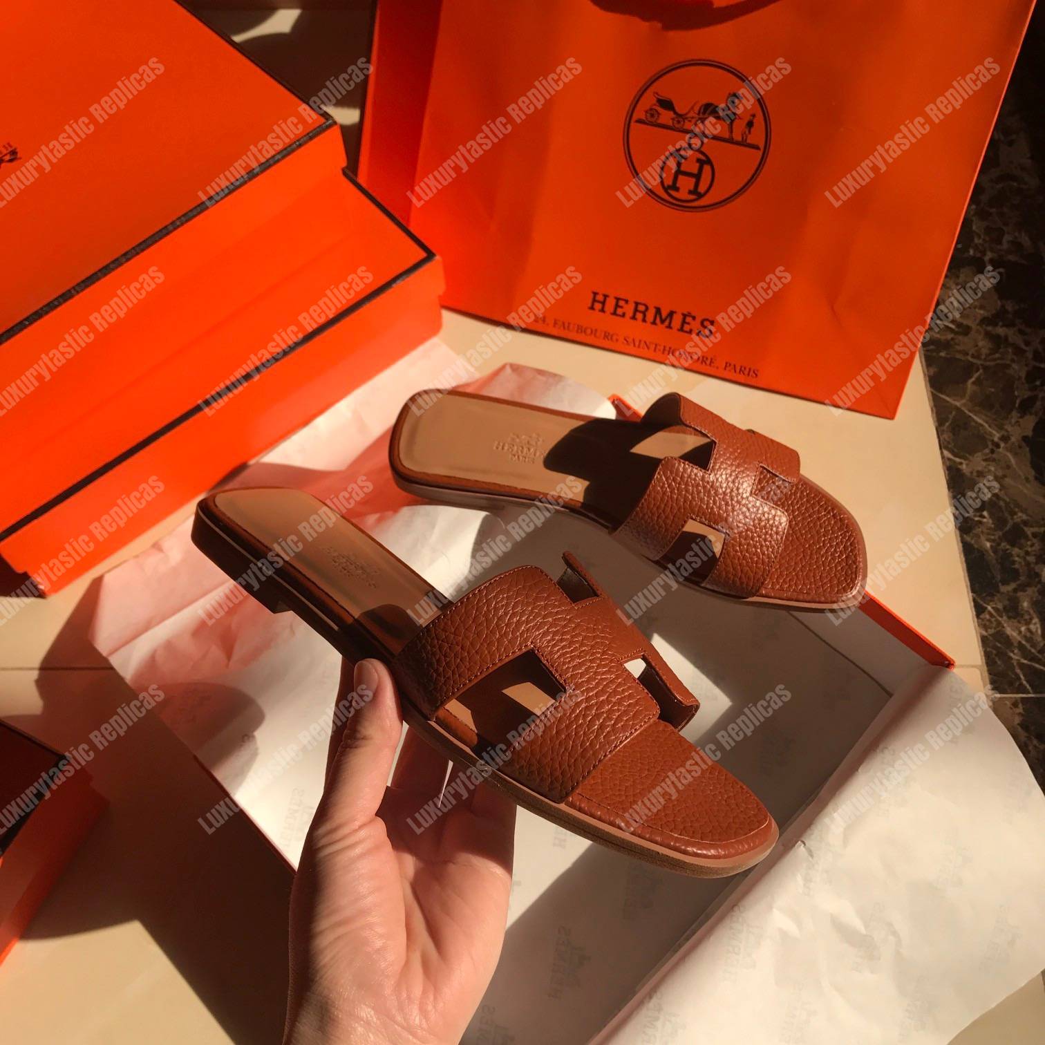 H**mes oran sandal epsom leather brown