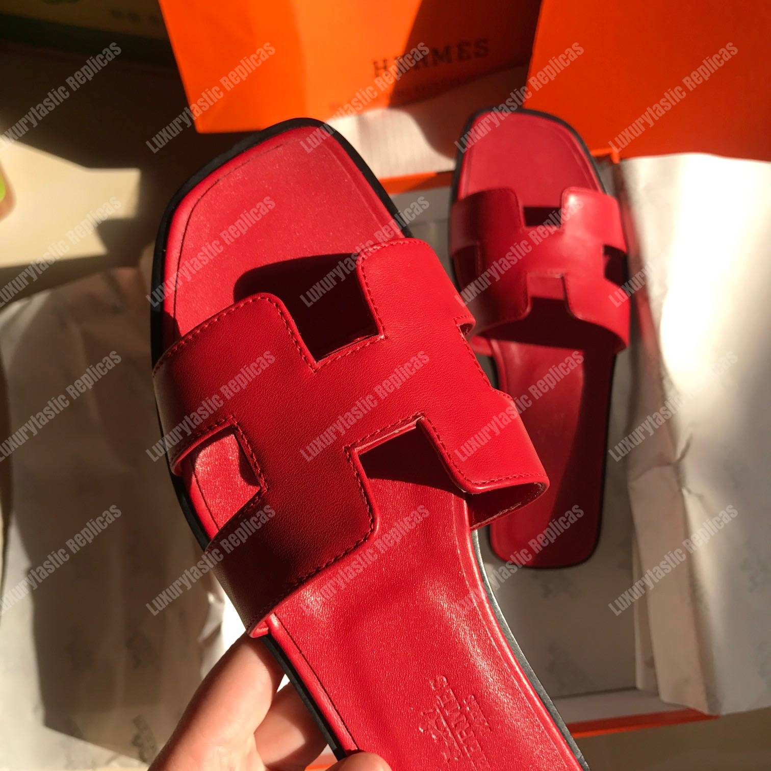 H**mes oran sandal calfskin leather red