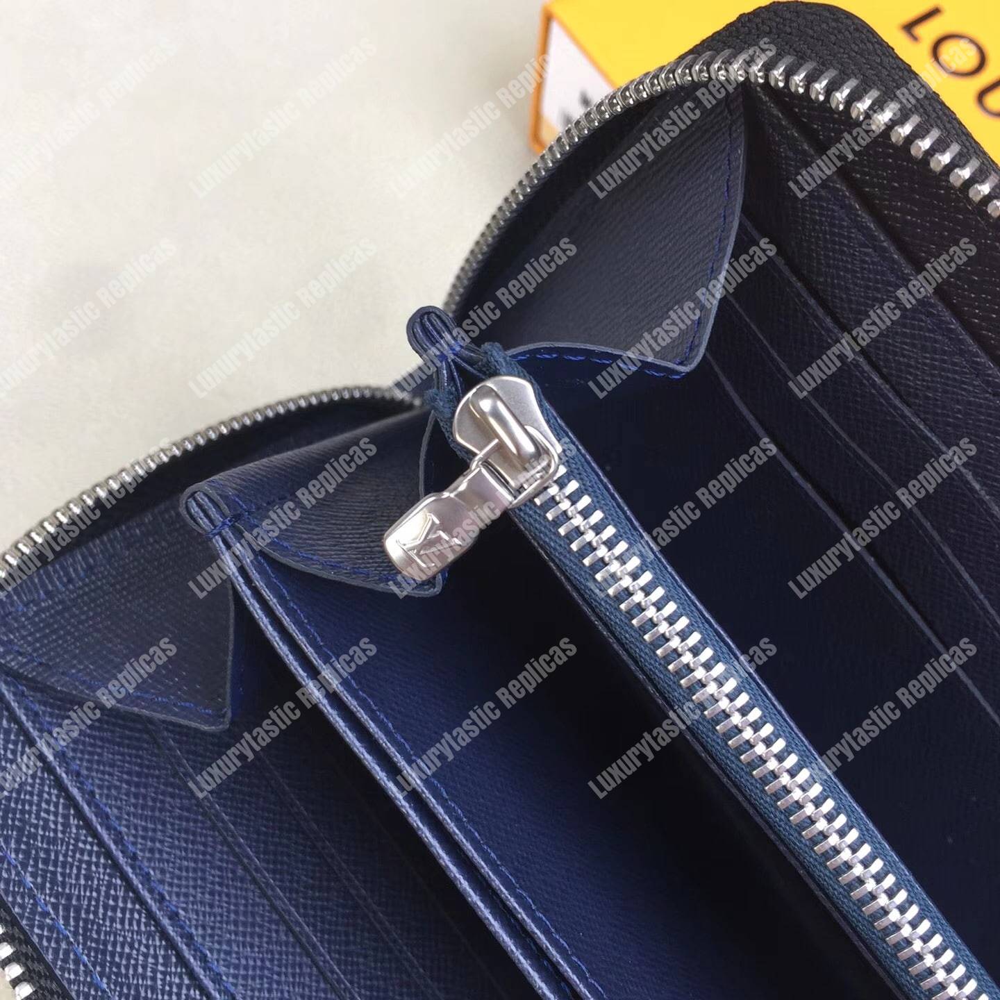 LV Zippy Wallet Epi Stripes special edition Noir