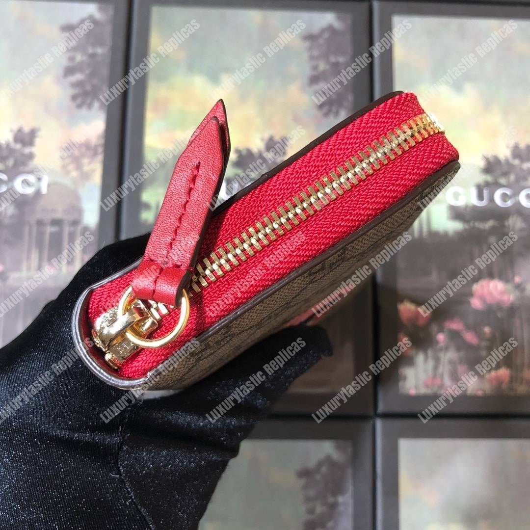 G*u*i gg sup*e zip around wallet with pink bosco patch