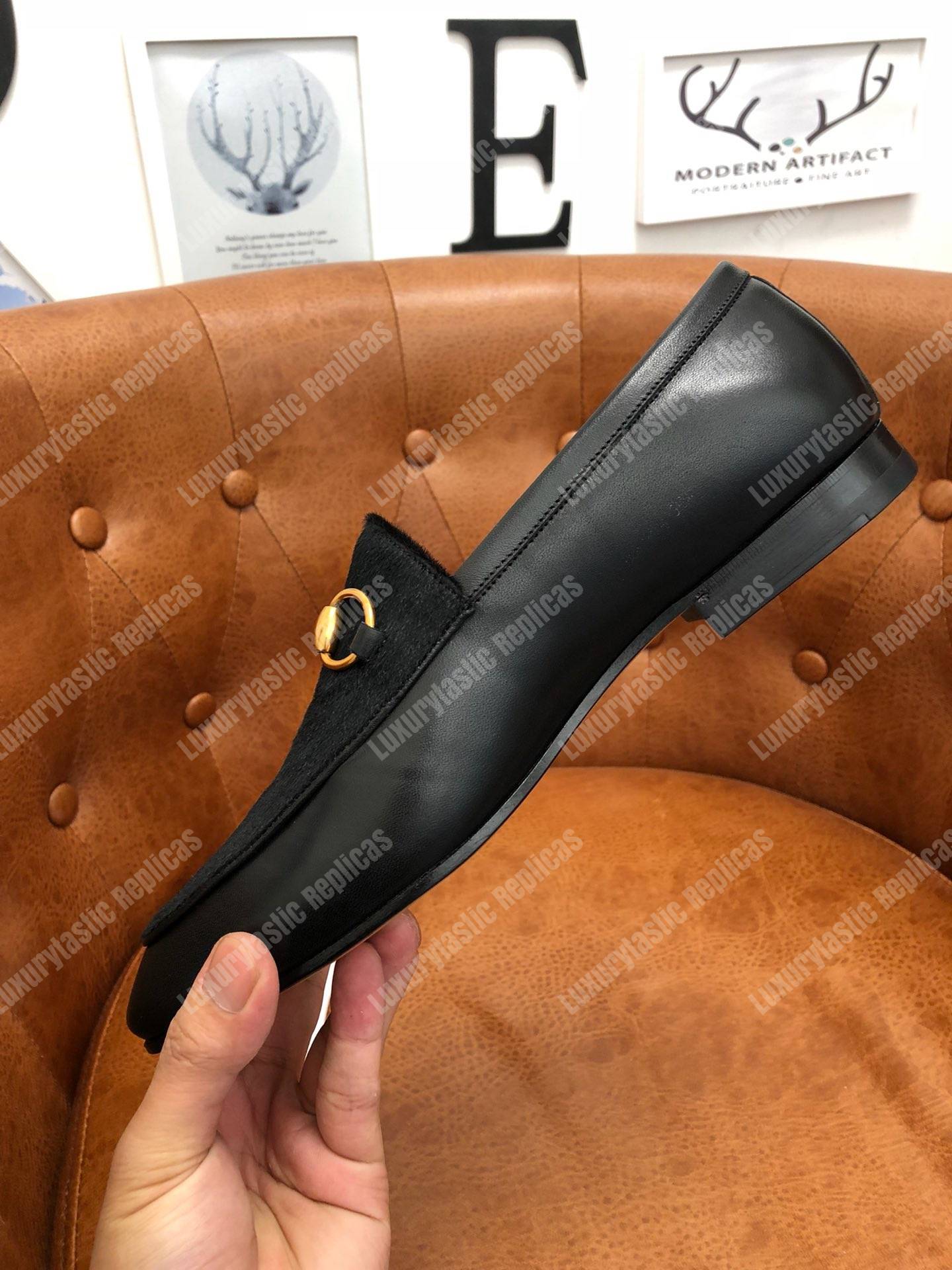 G*u*i jordaan velvet loafer black