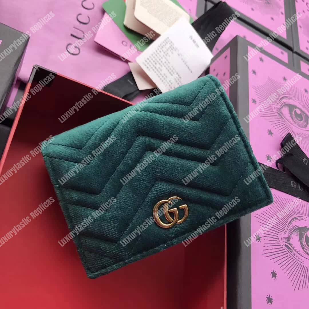 G*u*i gg marmont card case velvet emerald green