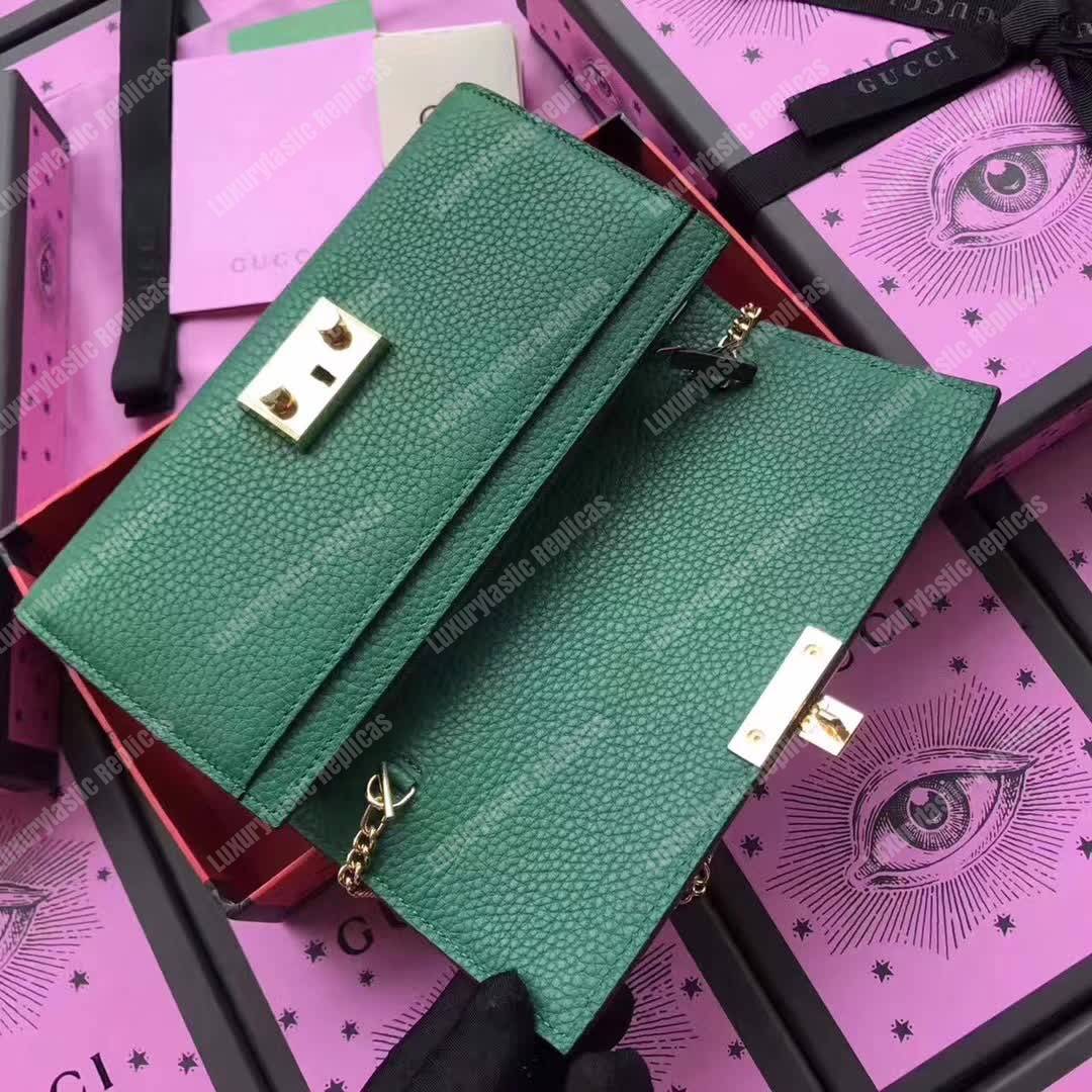 G*u*i padlock continental wallet emerald green