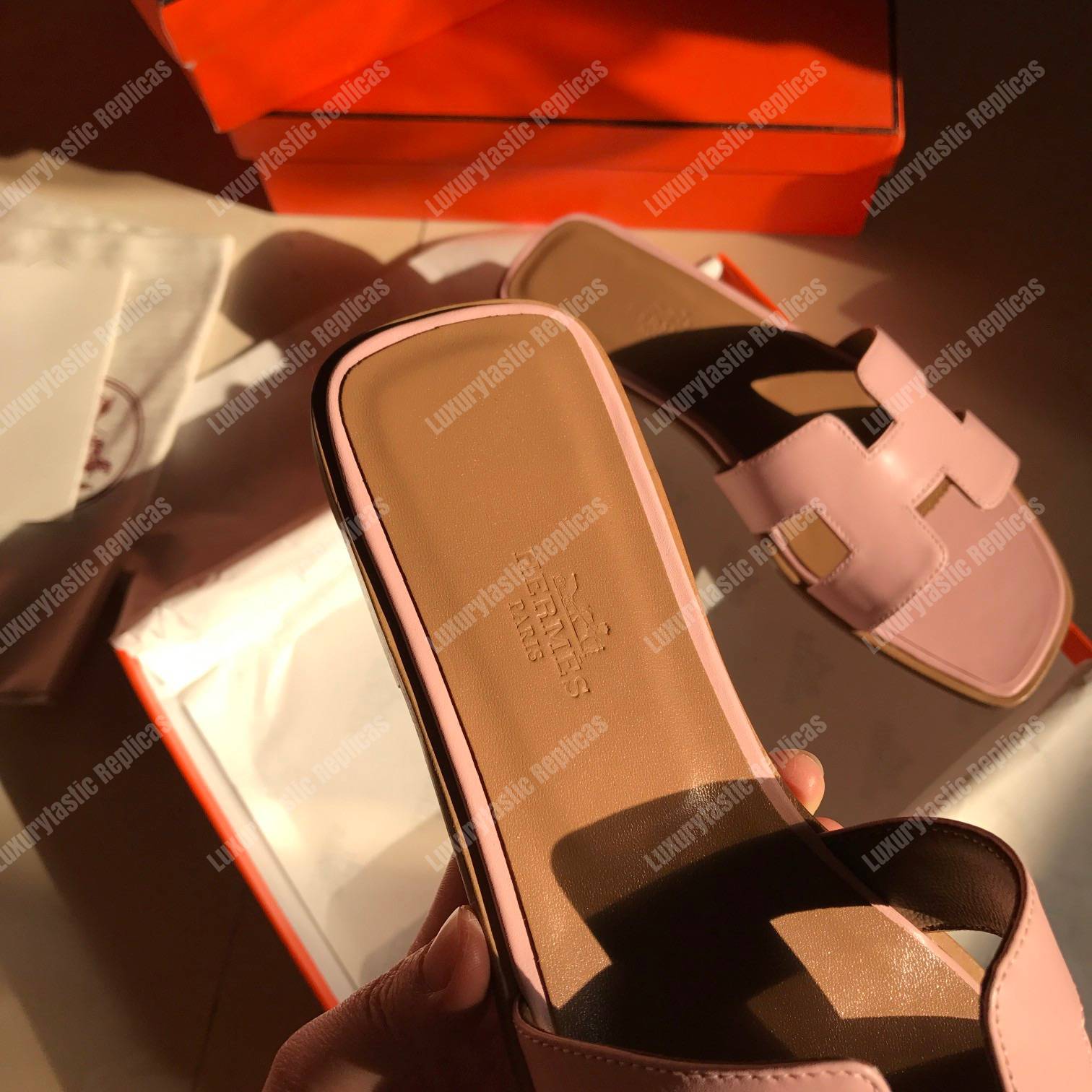 H**mes oran sandal calfskin leather baige