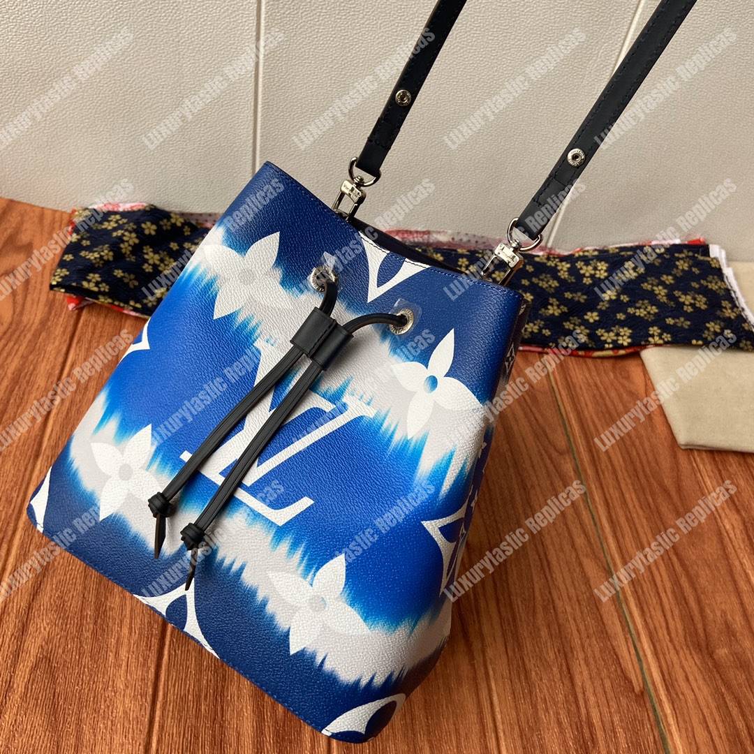 LV Escale Néonoé MM Bleu