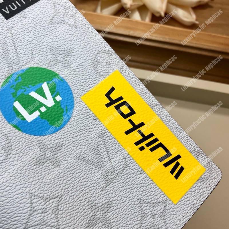 LV Brazza Wallet Monogram White