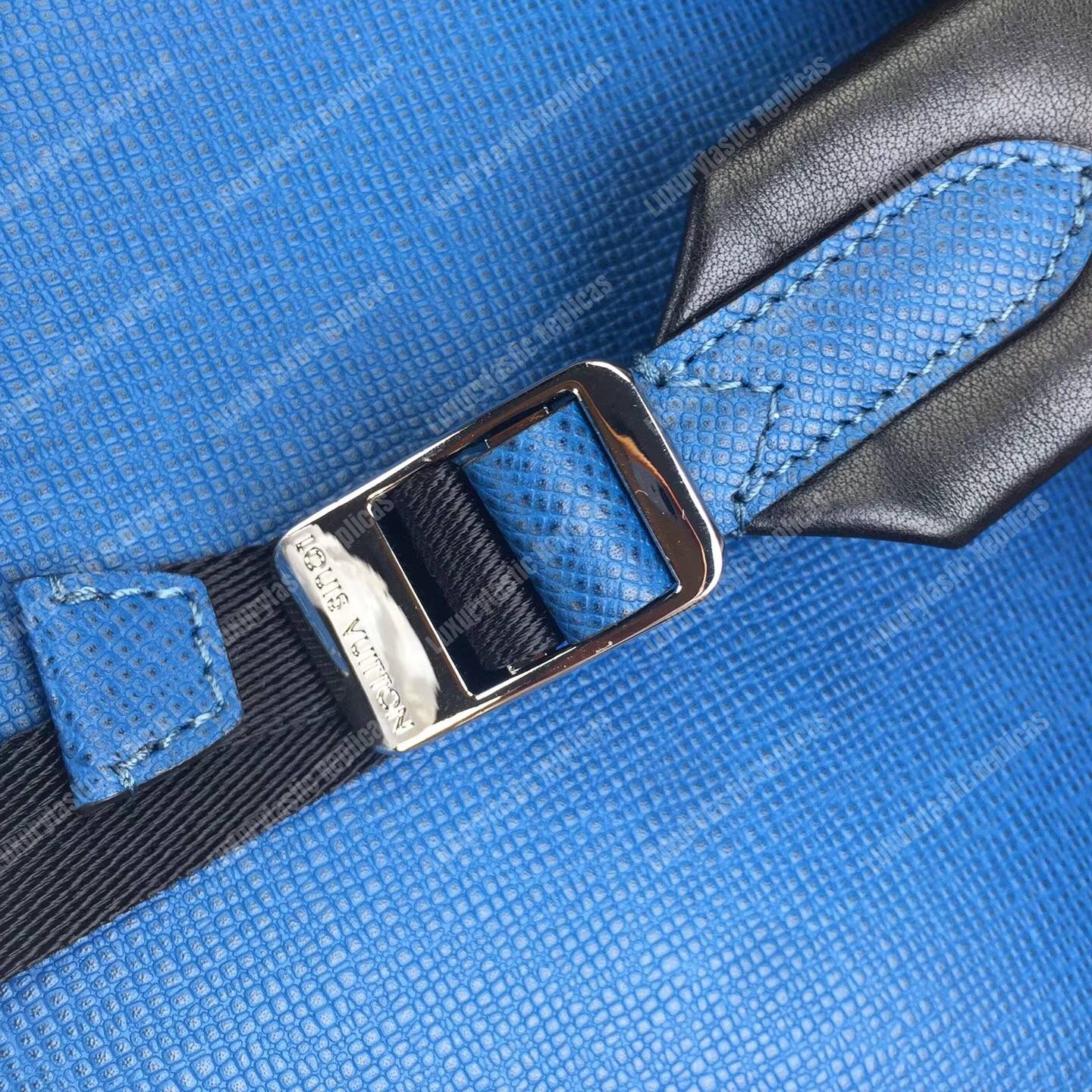 LV Discovery Backpack PM Taiga Leather Cobalt