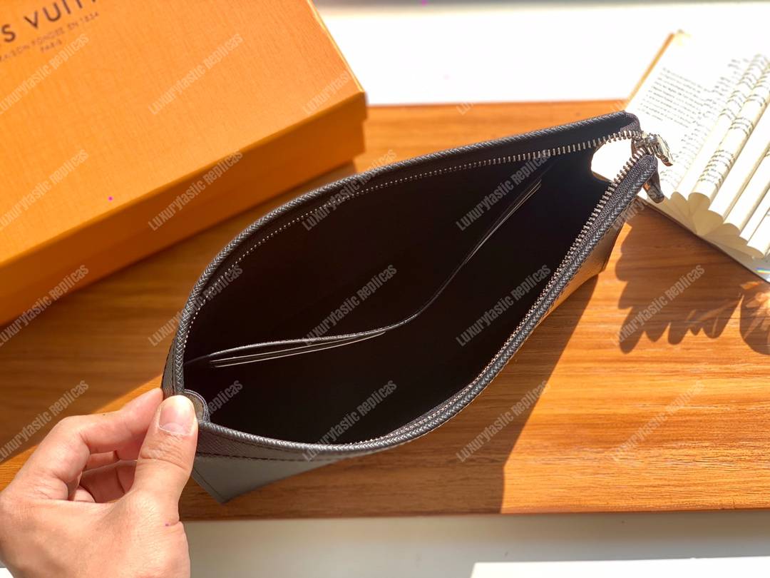 LV Pochette Voyage Black