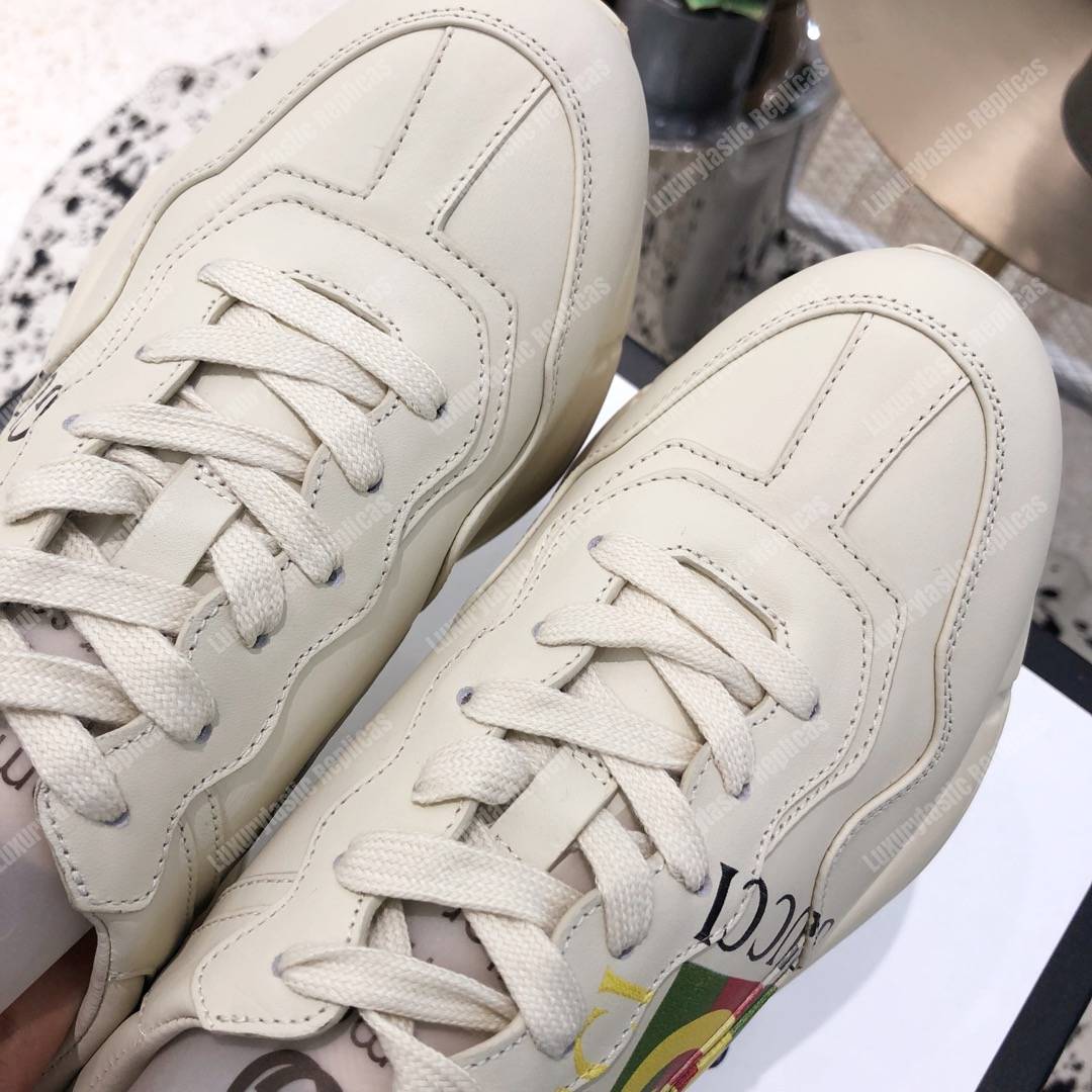 G*u*i rhyton G*u*i logo leather sneaker